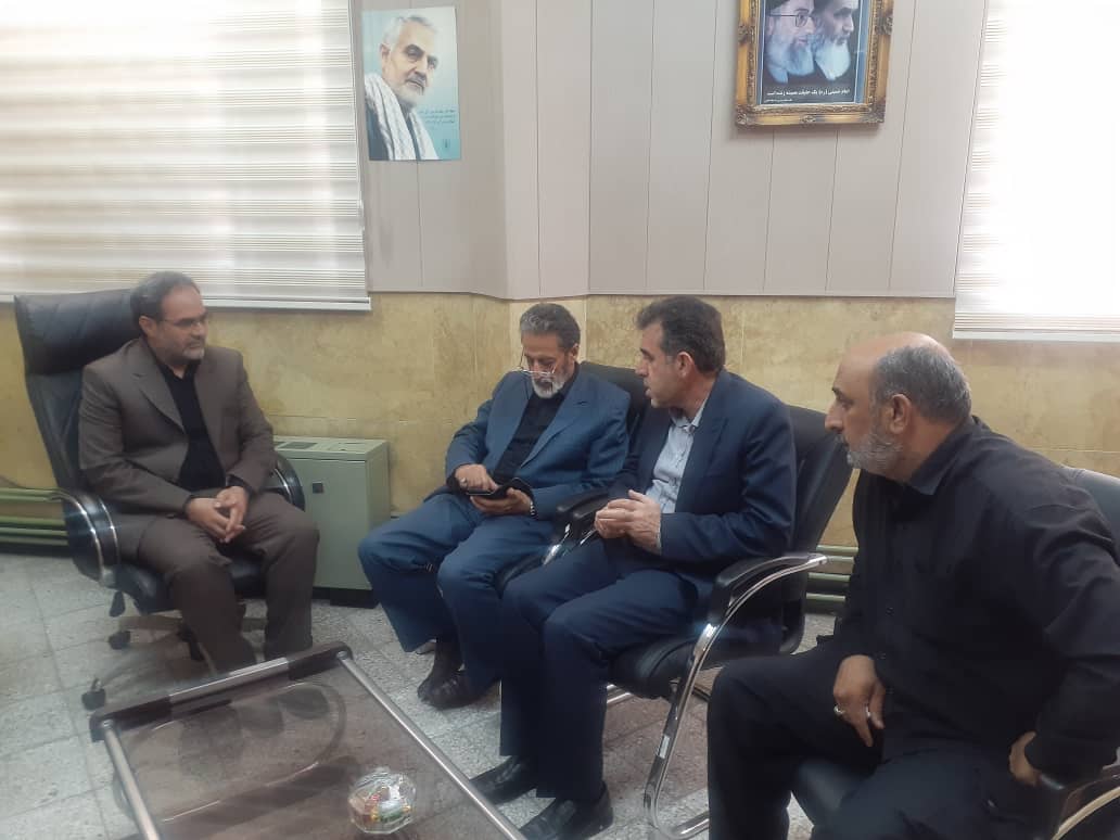 ریاست ستاد عتبات استان کرمانشاه با مدیر کل آموزش و پرورش استان کرمانشاه جهت خدمت رسانی بهتر به زائران اربعین دیدار کردند