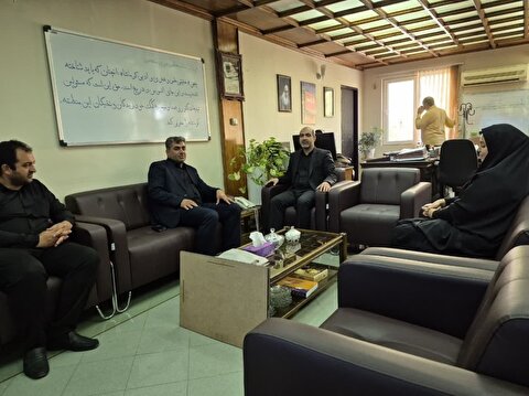 رئیس ستاد توسعه و بازسازی عتبات عالیات استان با مدیرکل صدا و سیمای مرکز کرمانشاه دیدار و گفتگو کرد