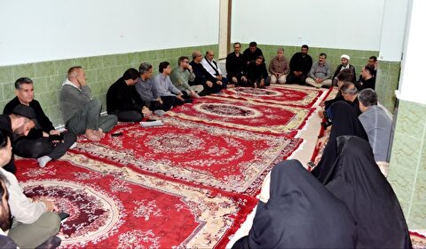 دیدار صمیمی استاندار کرمانشاه با موکبداران مرز خسروی / تأکید بر حفظ ماهیت مردمی آیین اربعین