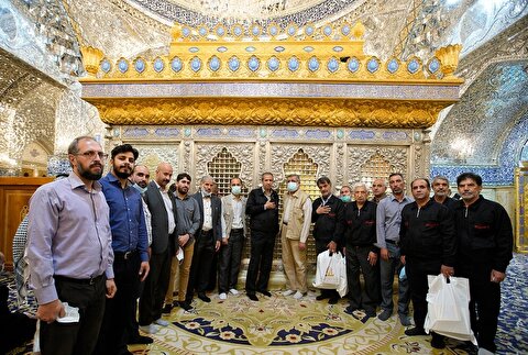 تبلور هنر استادکاران ایرانی در حرم سفیر امام حسین(ع)